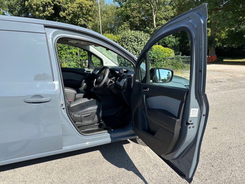 Used Nissan Other 2023 for sale - 76434079: Photo 44