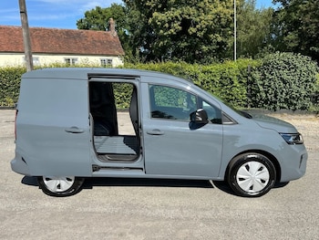 Used Nissan Other 2023 for sale - 76434079: Photo