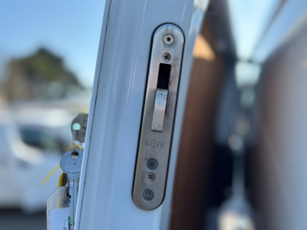 Used Ford Transit Custom 2020 for sale - 77139569: Photo 17