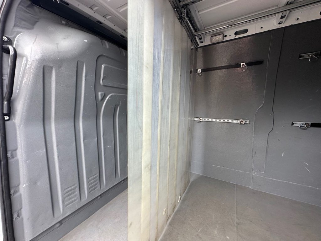 Used Renault Master 2021 for sale - 76546672: Photo 42