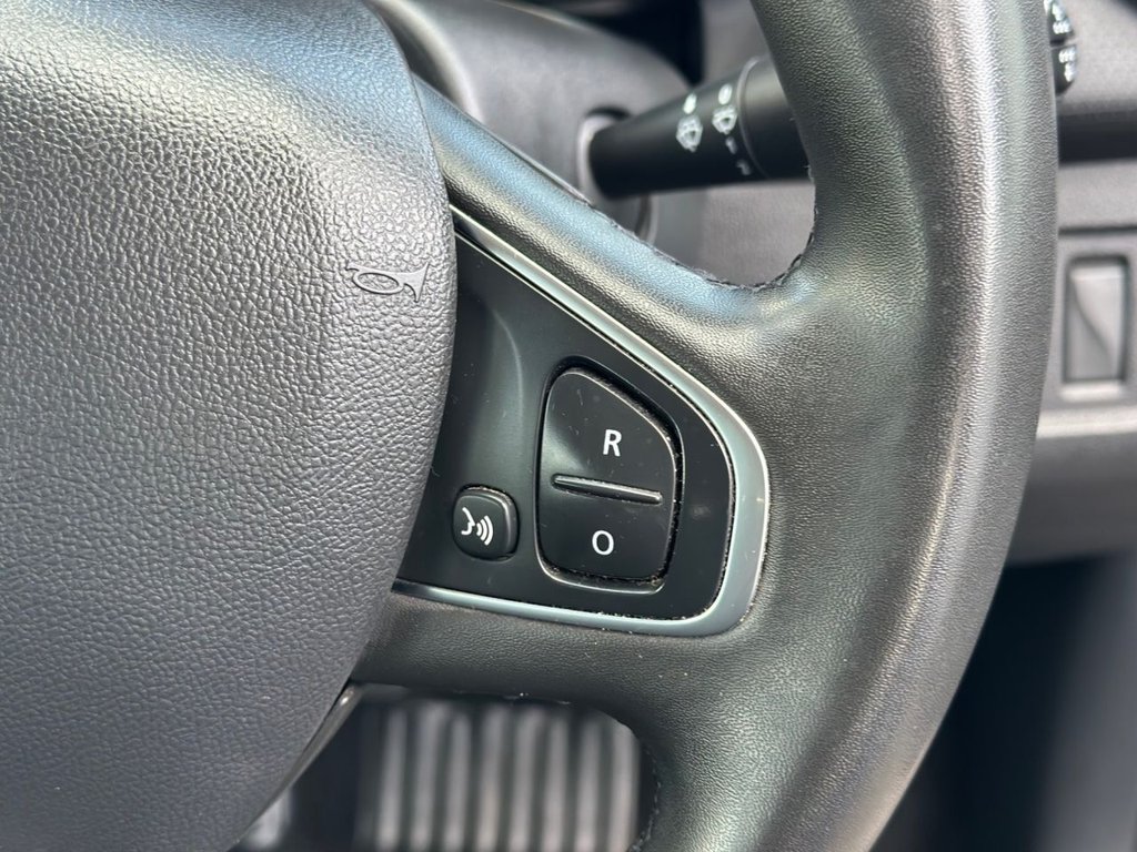 Used Renault Clio 2025 for sale - 76434098: Photo 10