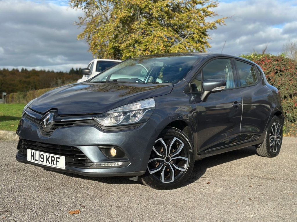 Used Renault Clio 2025 for sale - 76434098: Photo 19