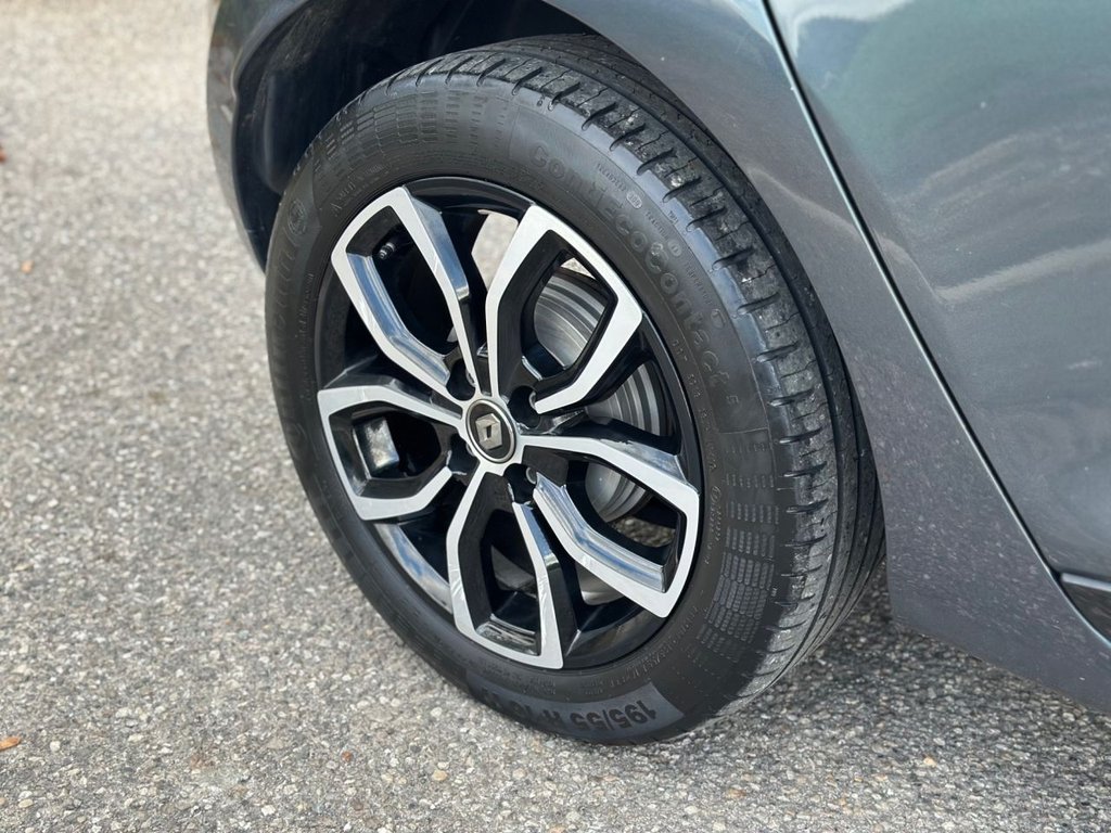 Used Renault Clio 2025 for sale - 76434098: Photo 23