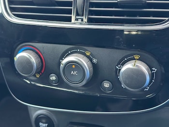 Used Renault Clio 2025 for sale - 76434098: Photo