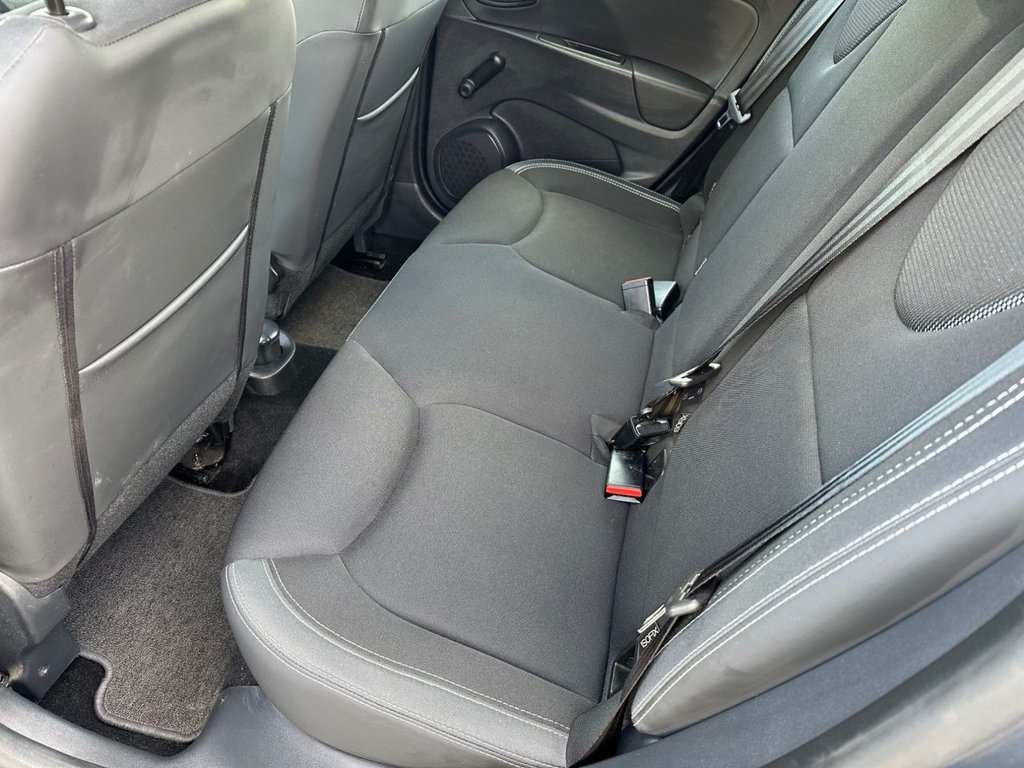 Used Renault Clio 2025 for sale - 76434098: Photo 6