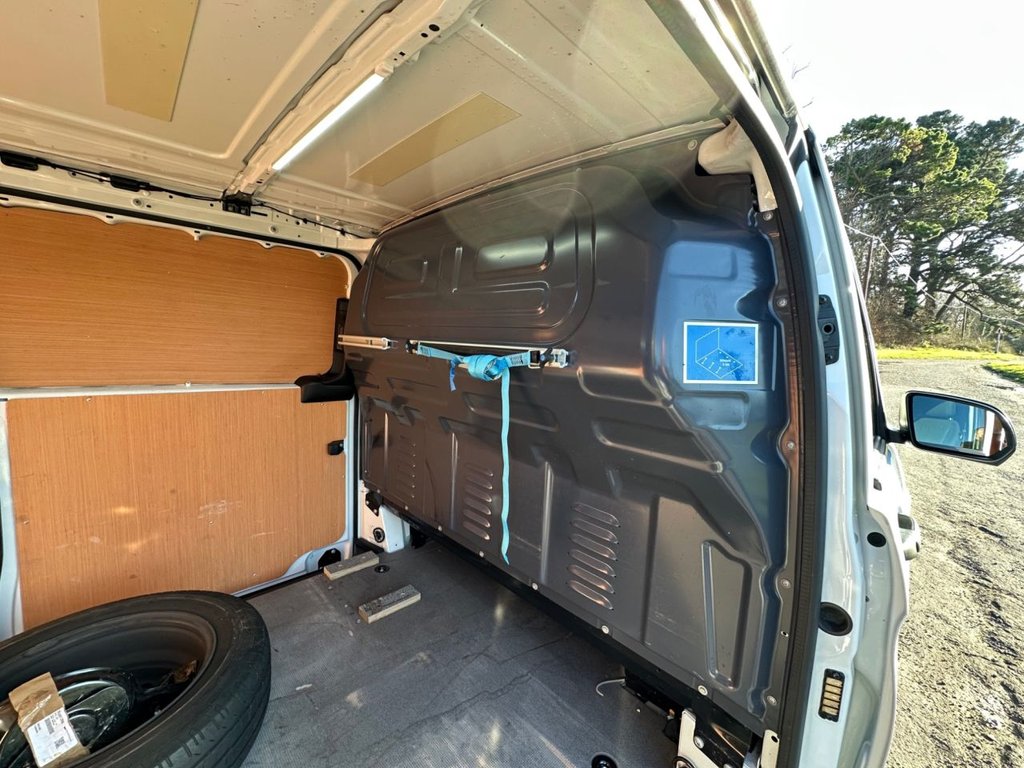 Used Mercedes-Benz Vito 2022 for sale - 77121876: Photo 32