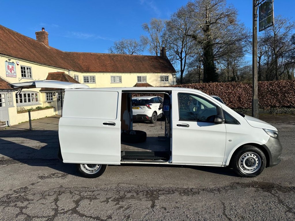 Used Mercedes-Benz Vito 2022 for sale - 77121876: Photo 7