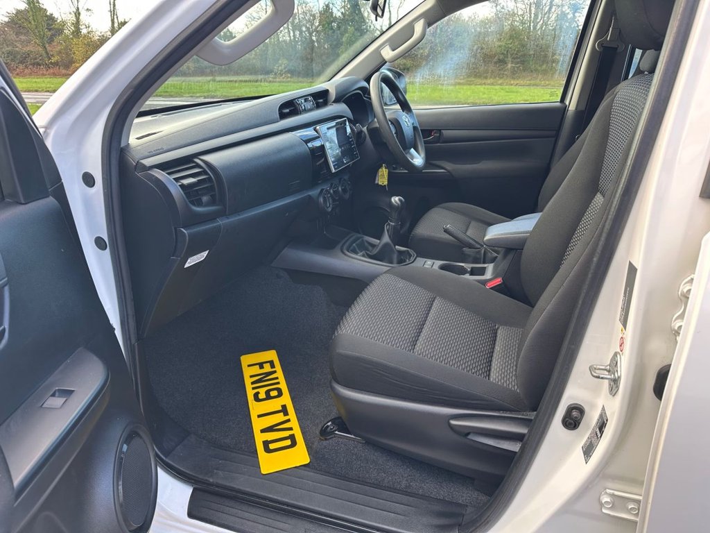 Used Toyota Hilux 2019 for sale - 76559281: Photo 14