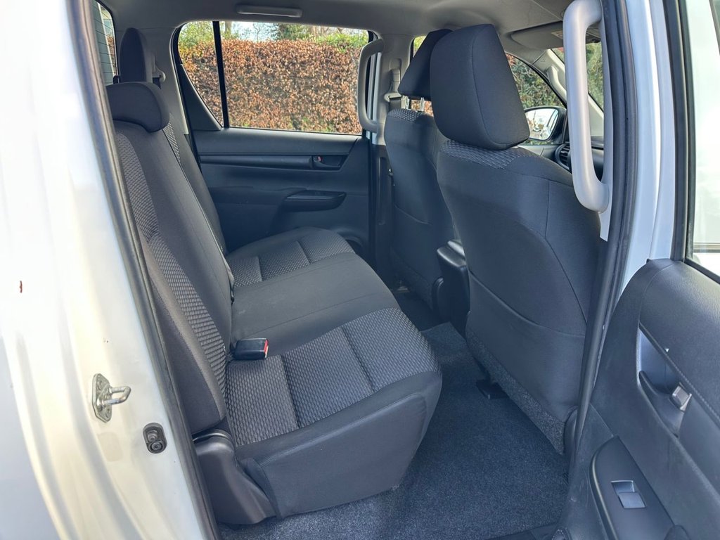Used Toyota Hilux 2019 for sale - 76559281: Photo 17