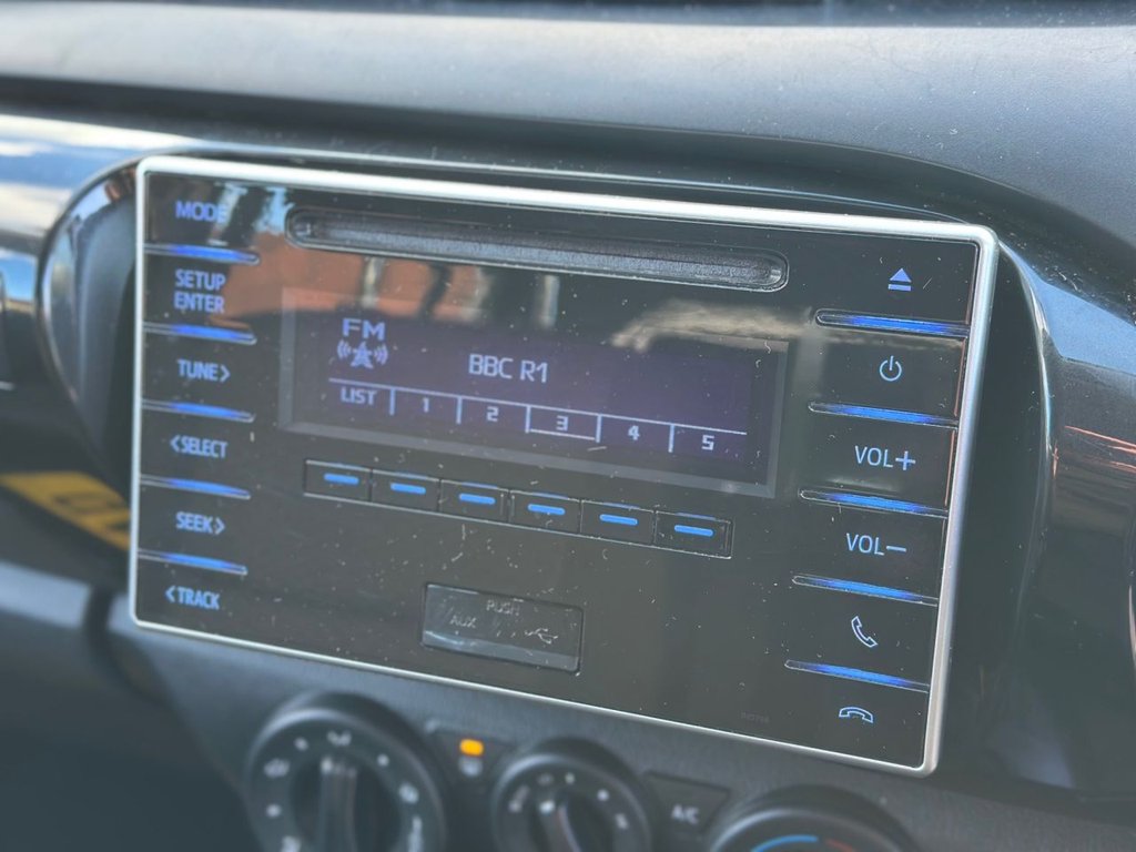 Used Toyota Hilux 2019 for sale - 76559281: Photo 28