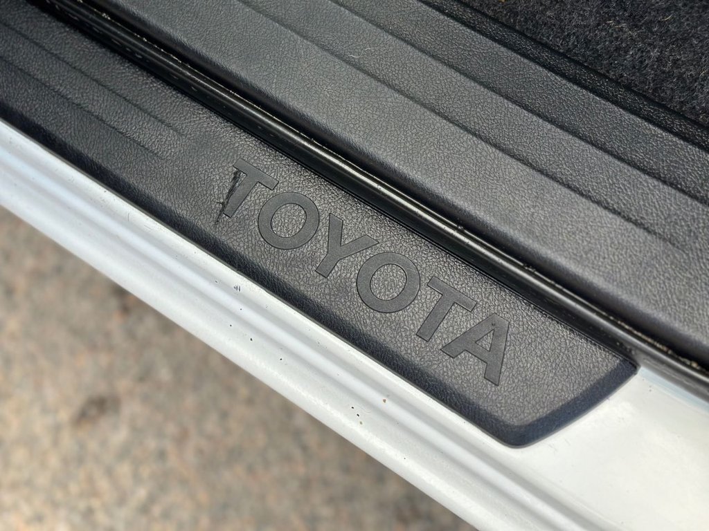 Used Toyota Hilux 2019 for sale - 76559281: Photo 37