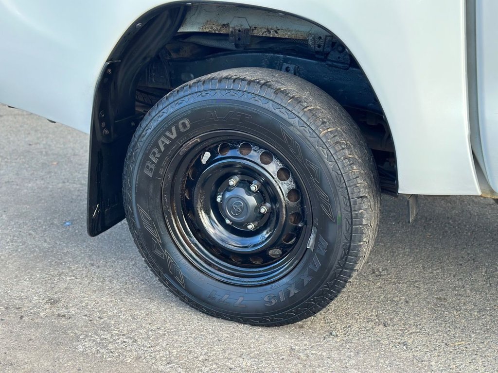 Used Toyota Hilux 2019 for sale - 76559281: Photo 40