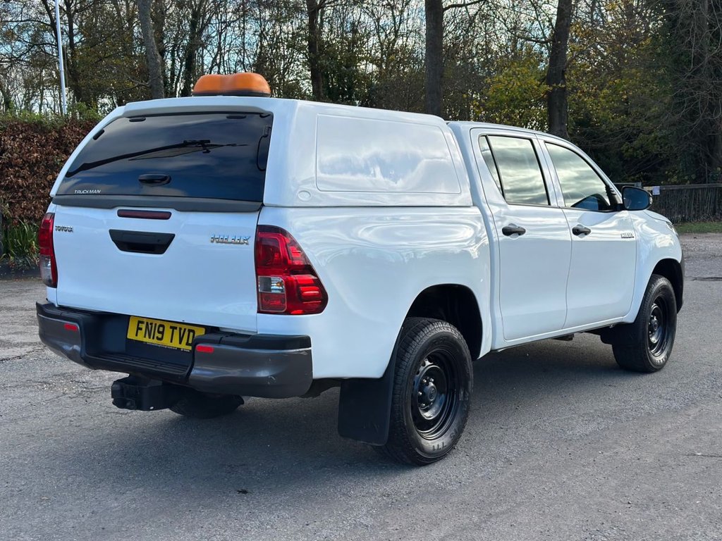 Used Toyota Hilux 2019 for sale - 76559281: Photo 6