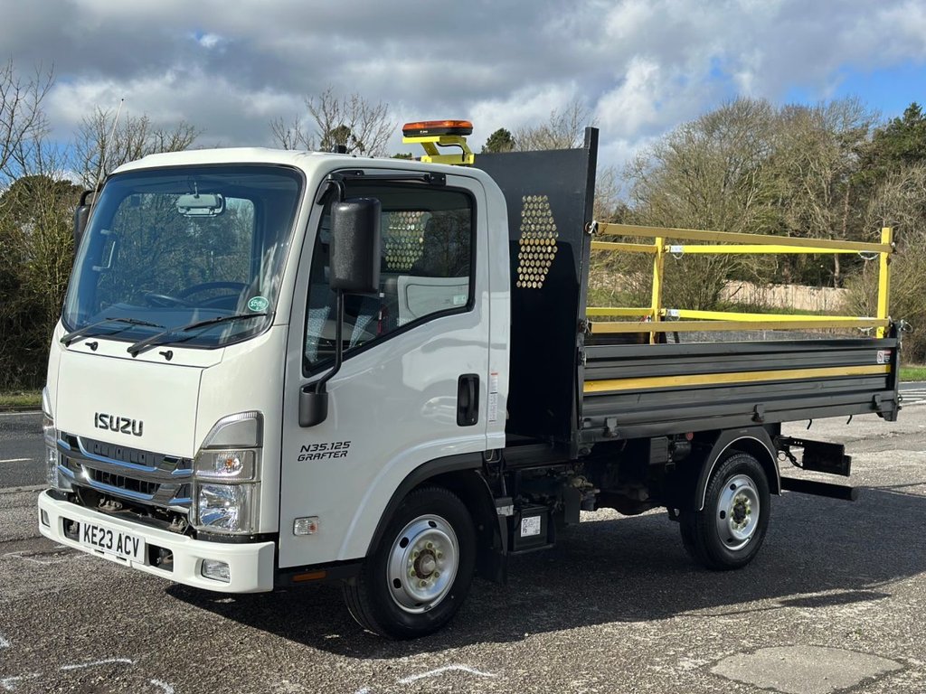 Used Isuzu Grafter 2023 for sale - 77655000: Photo 16