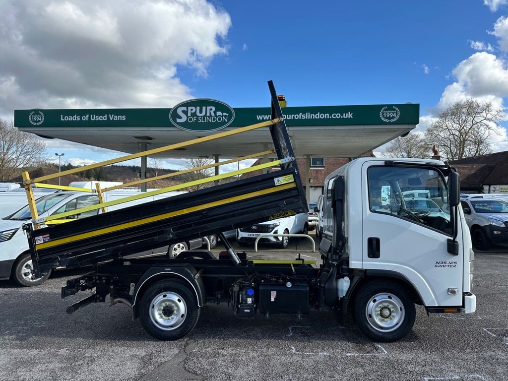 Used Isuzu Grafter 2023 for sale - 77655000: Photo 23