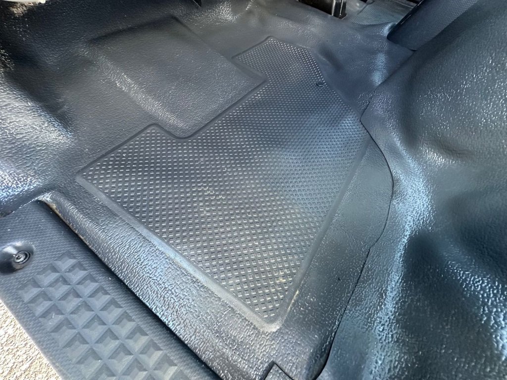 Used Isuzu Grafter 2023 for sale - 77655000: Photo 25