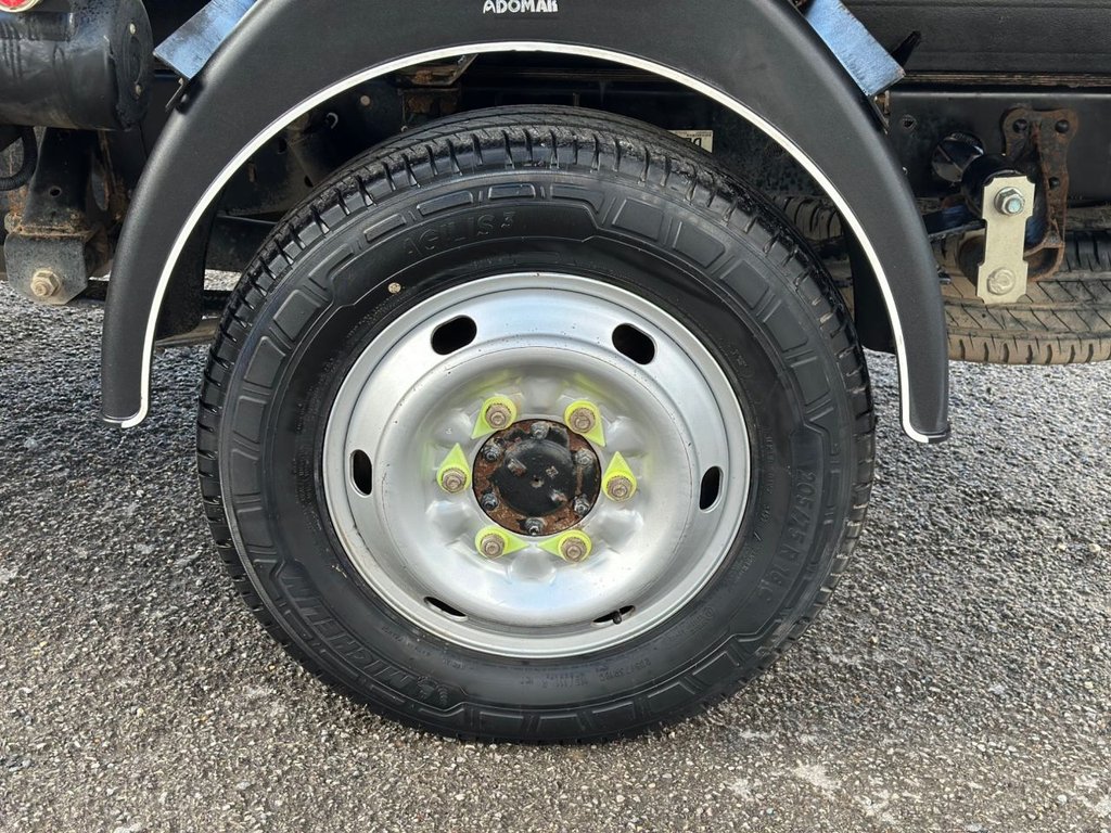 Used Isuzu Grafter 2023 for sale - 77655000: Photo 40