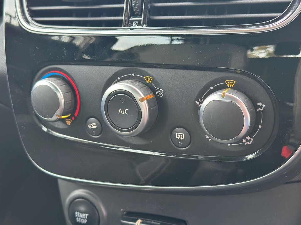 Used Renault Clio 2025 for sale - 76434104: Photo 5