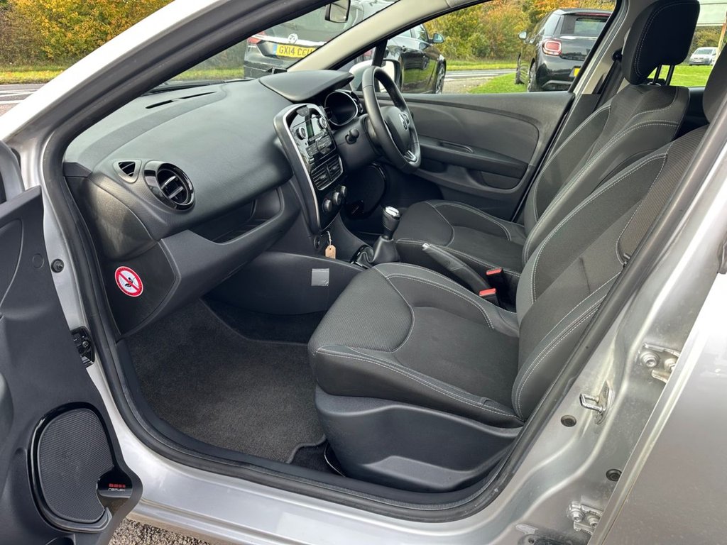 Used Renault Clio 2025 for sale - 76434104: Photo 9