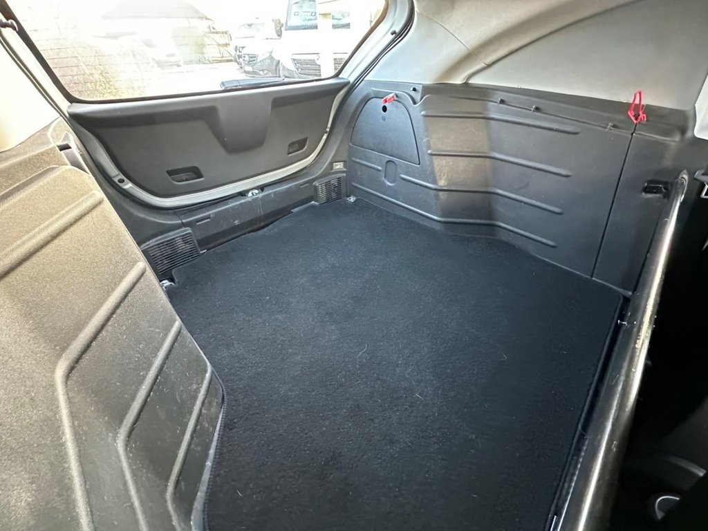 Used Vauxhall Corsa 2016 for sale - 76783844: Photo 19