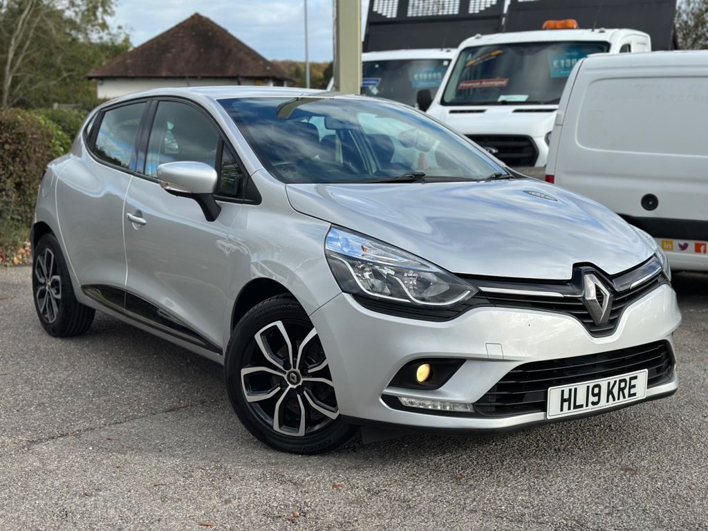 Used Renault Clio 2025 for sale - 76434100: Photo 1