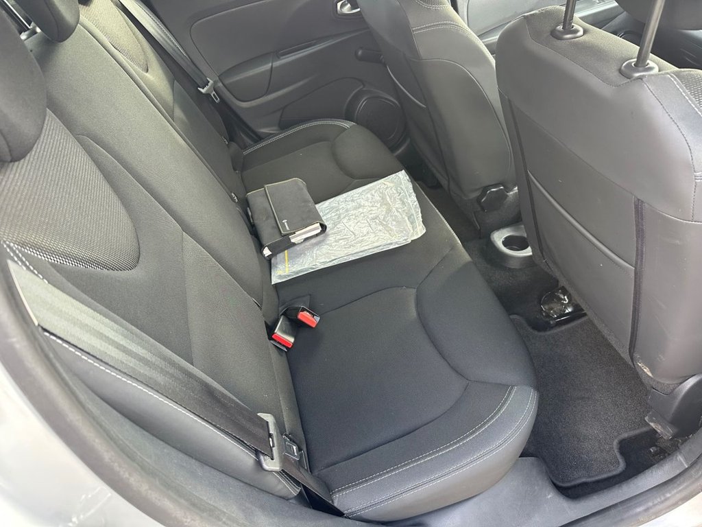 Used Renault Clio 2025 for sale - 76434100: Photo 18