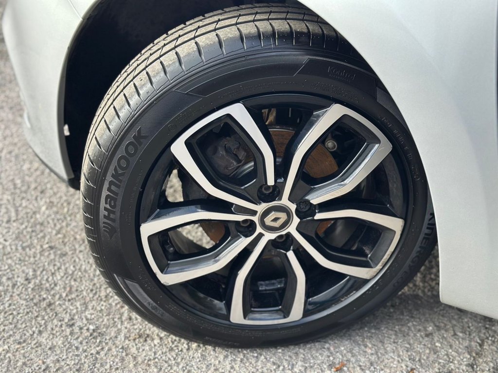 Used Renault Clio 2025 for sale - 76434100: Photo 25