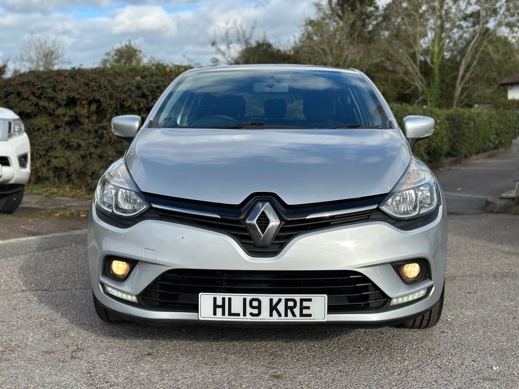 Used Renault Clio 2025 for sale - 76434100: Photo 6
