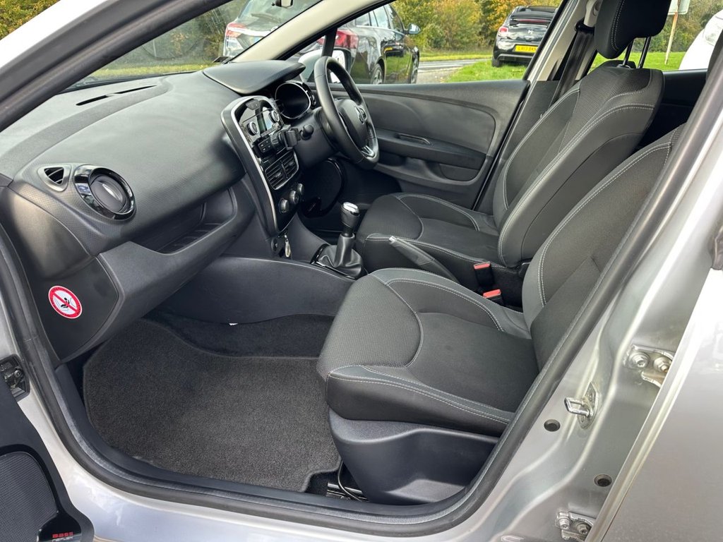 Used Renault Clio 2025 for sale - 76434100: Photo 9