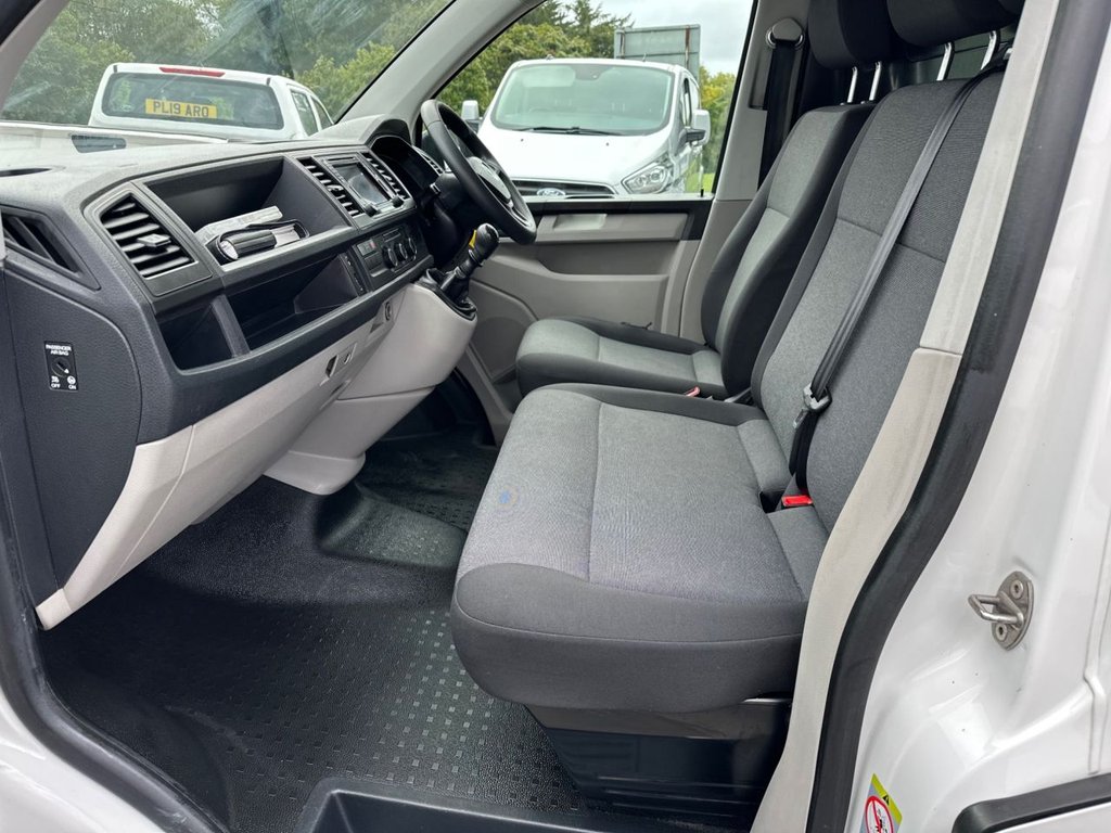 Used Volkswagen Transporter 2019 for sale - 76434061: Photo 16