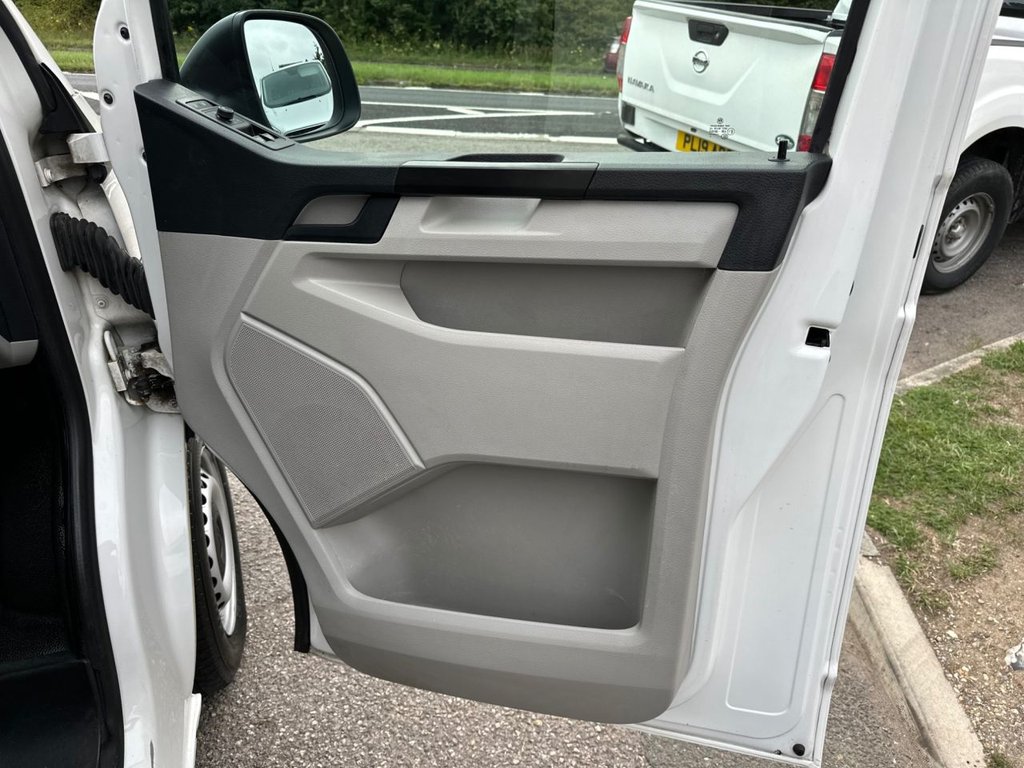 Used Volkswagen Transporter 2019 for sale - 76434061: Photo 27