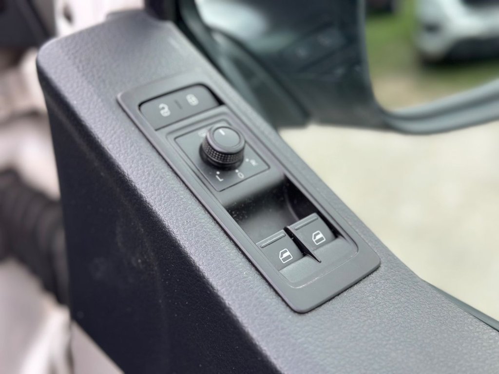 Used Volkswagen Transporter 2019 for sale - 76434061: Photo 28