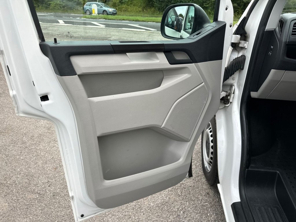 Used Volkswagen Transporter 2019 for sale - 77594021: Photo 44