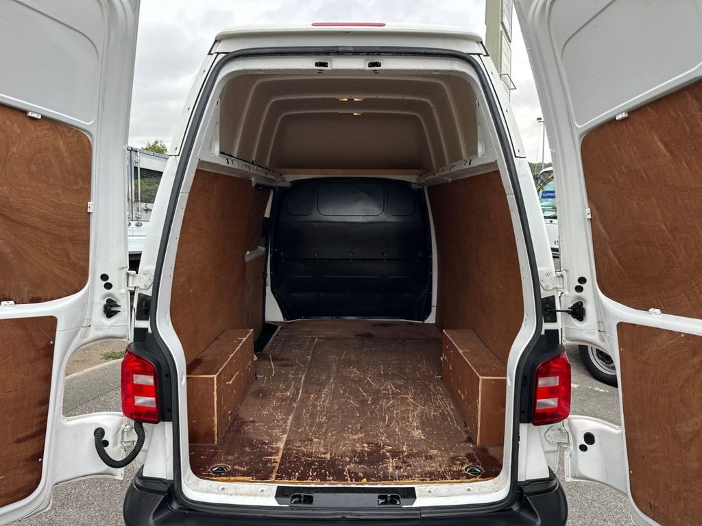 Used Volkswagen Transporter 2019 for sale - 77594021: Photo 8