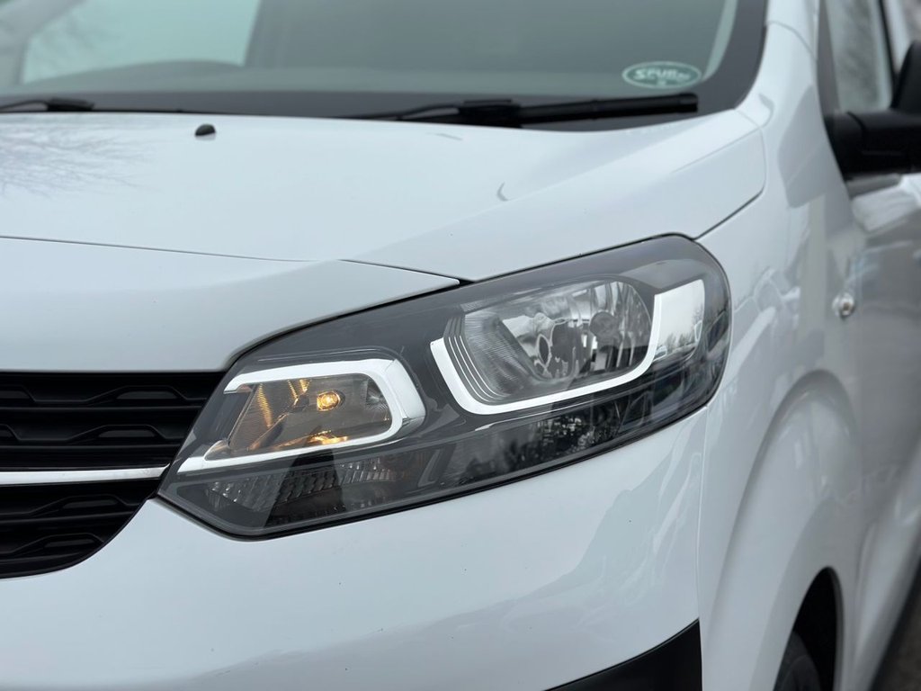 Used Vauxhall Vivaro 2022 for sale - 77436828: Photo 46