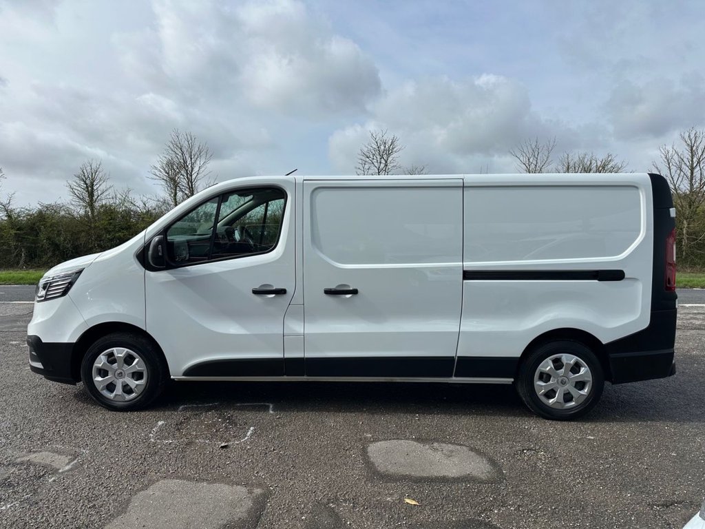 Used Renault Trafic 2022 for sale - 77614115: Photo 29