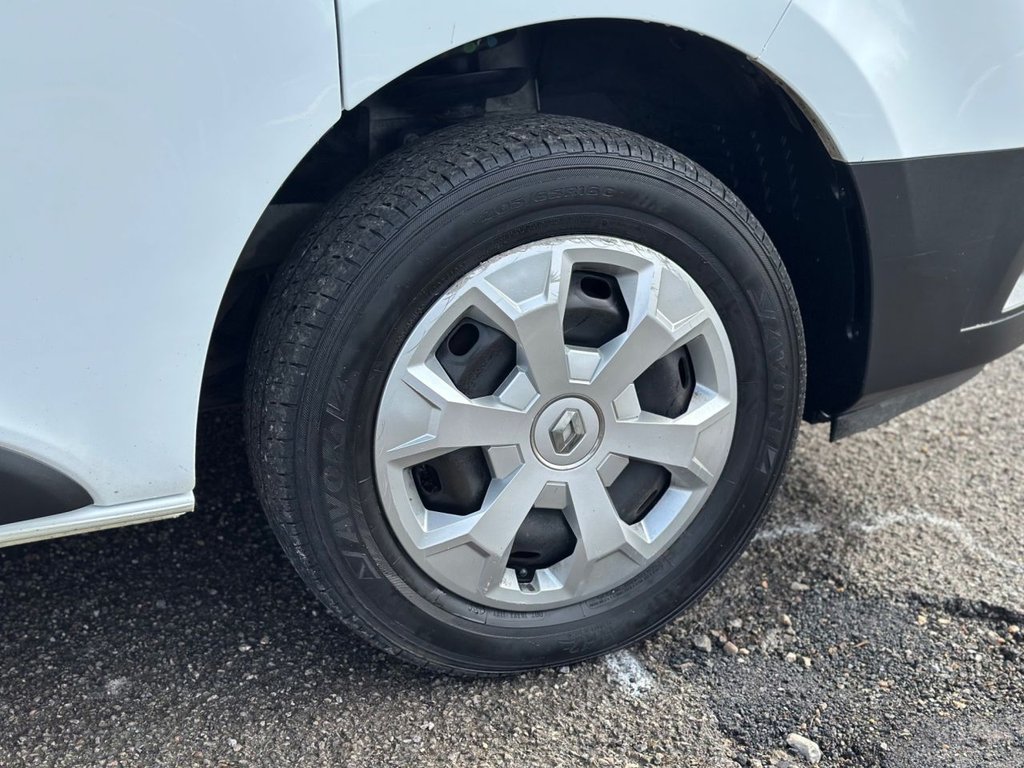 Used Renault Trafic 2022 for sale - 77614115: Photo 42