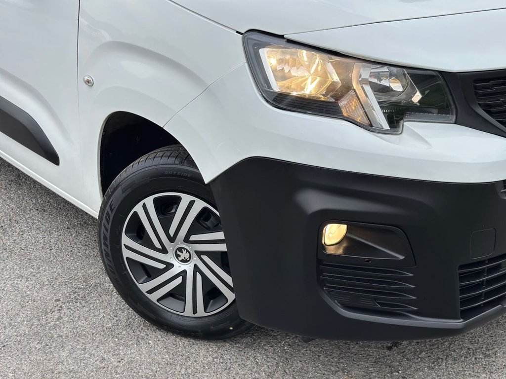 Used Peugeot Partner 2020 for sale - 76434059: Photo 19