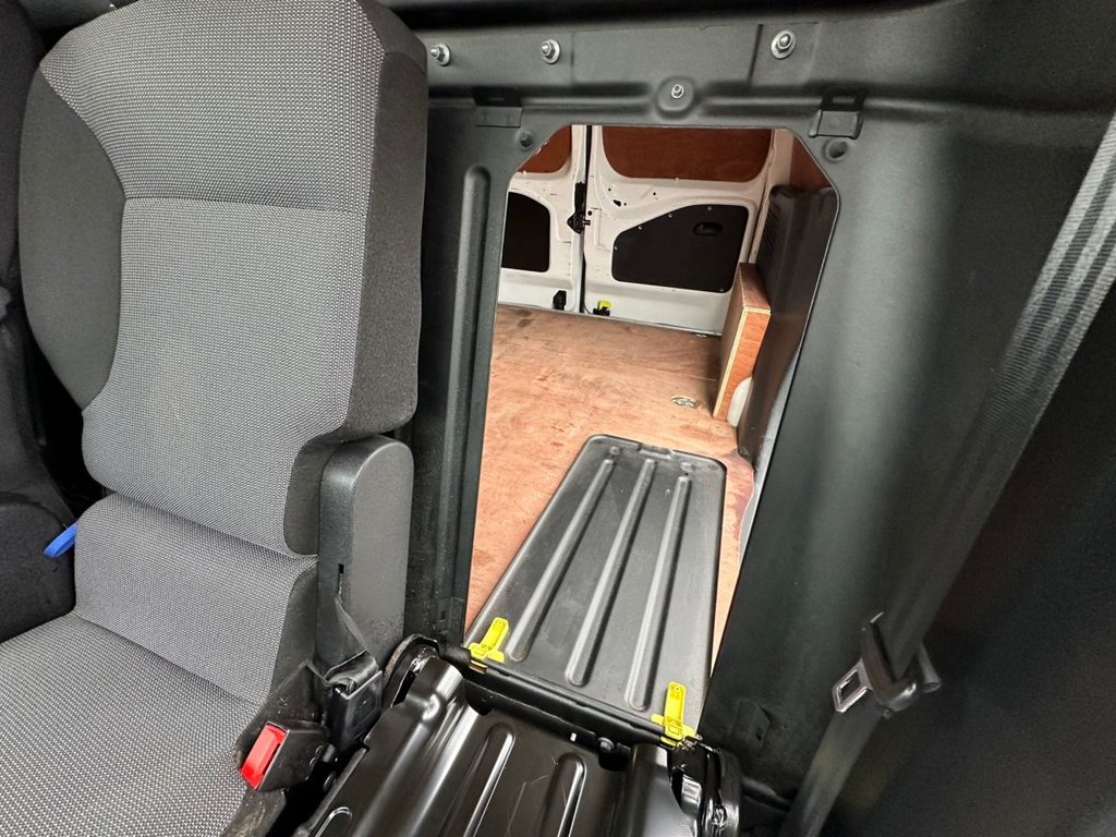 Used Peugeot Partner 2020 for sale - 76434059: Photo 36