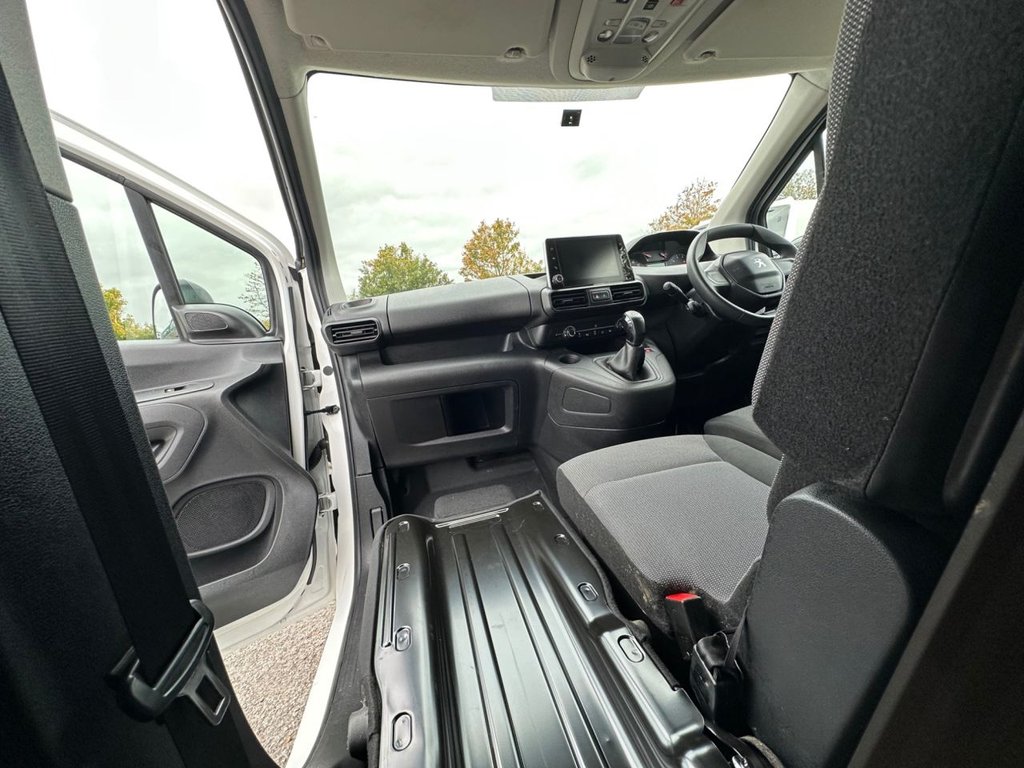 Used Peugeot Partner 2020 for sale - 76434059: Photo 37