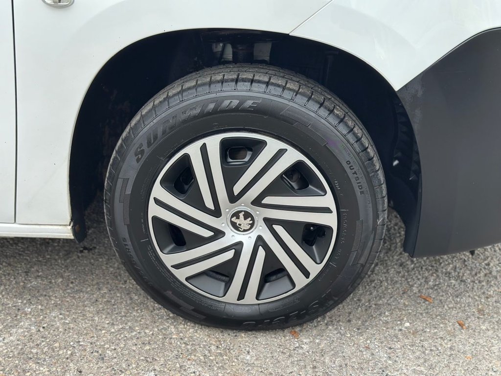 Used Peugeot Partner 2020 for sale - 76434059: Photo 42