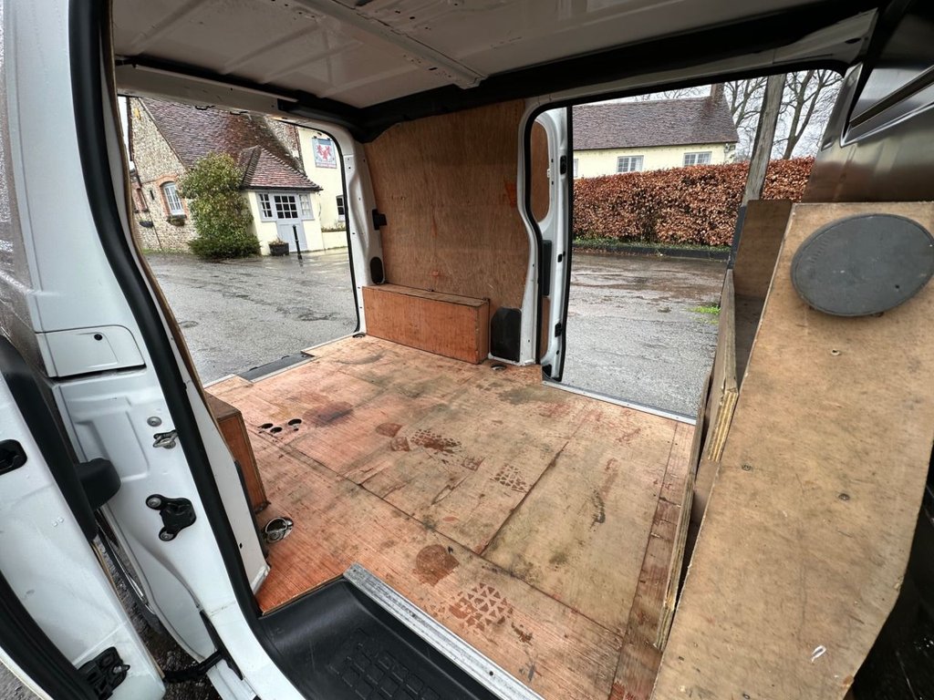 Used Vauxhall Vivaro 2022 for sale - 77631947: Photo 16