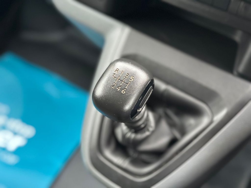 Used Vauxhall Vivaro 2022 for sale - 77631947: Photo 20