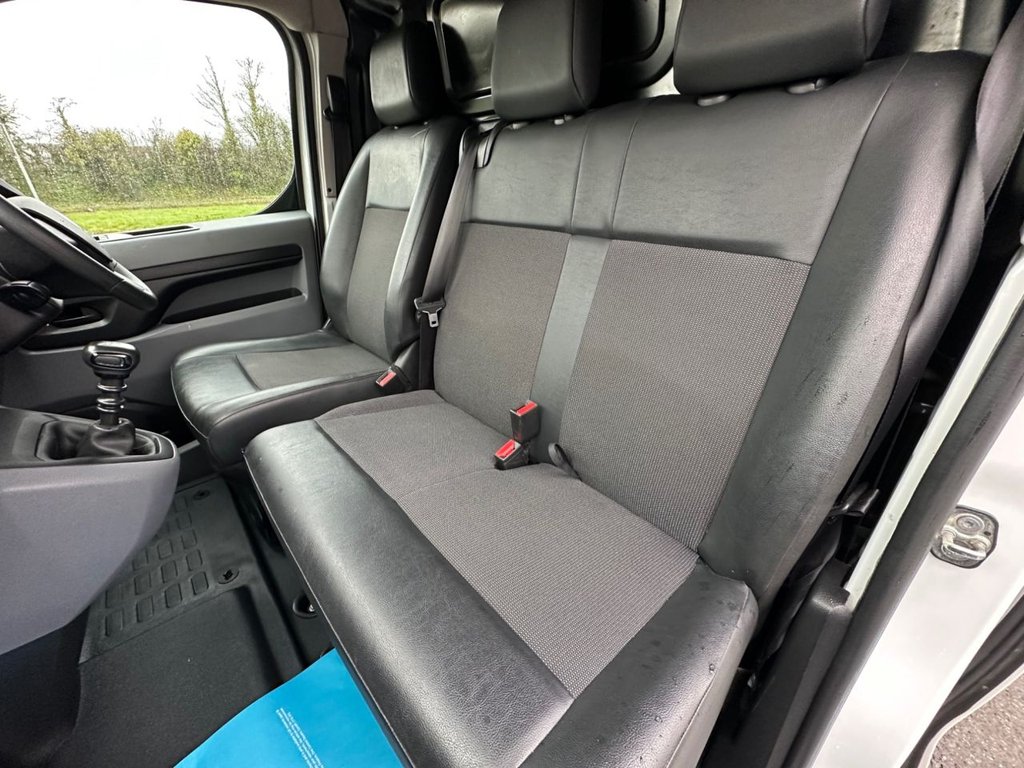 Used Vauxhall Vivaro 2022 for sale - 77631947: Photo 29