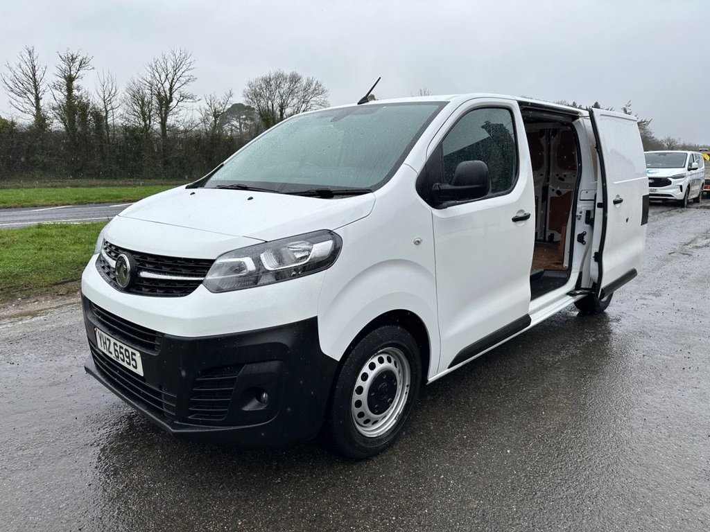 Used Vauxhall Vivaro 2022 for sale - 77631947: Photo 6