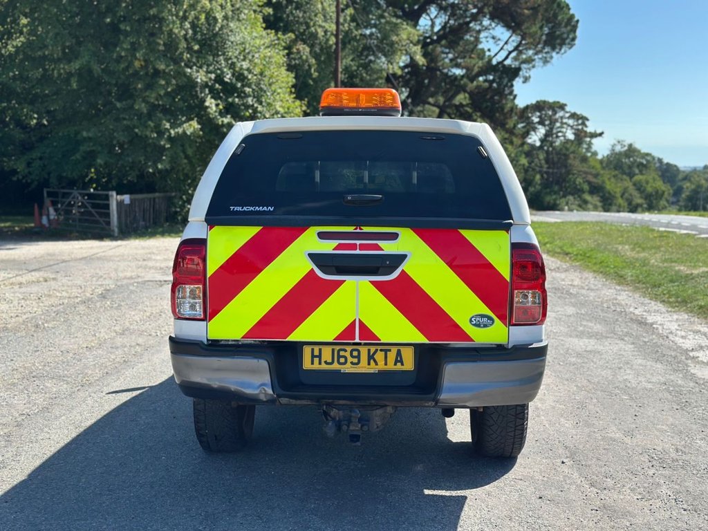 Used Toyota Hilux 2019 for sale - 76434091: Photo 28