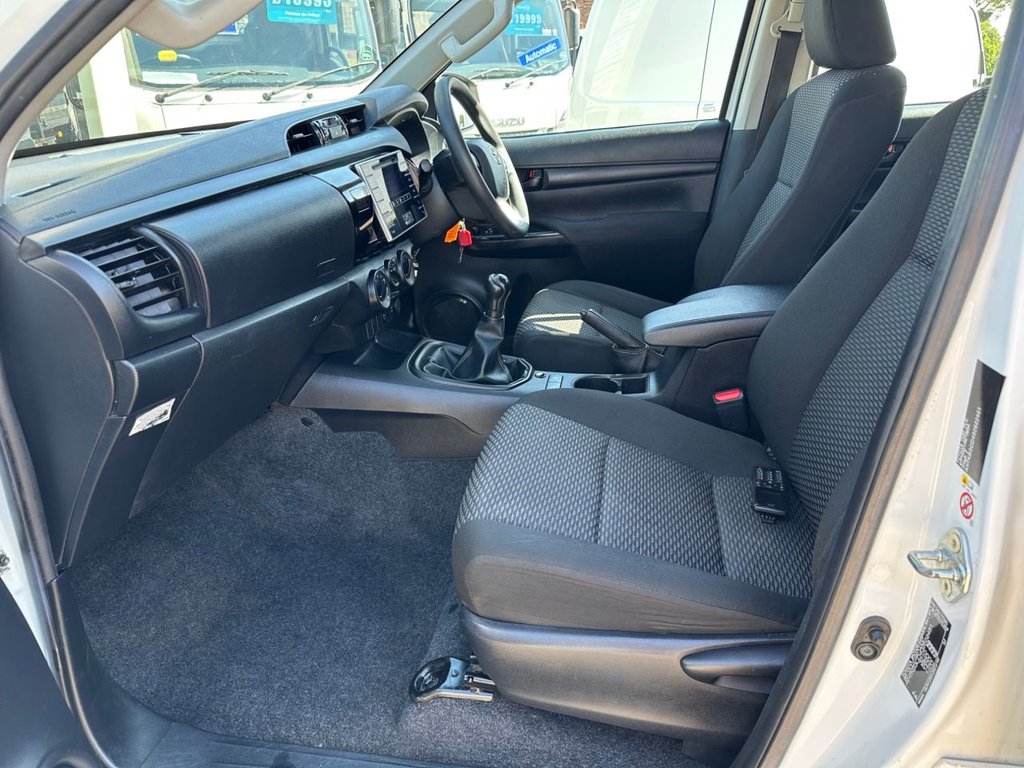 Used Toyota Hilux 2019 for sale - 76434091: Photo 4