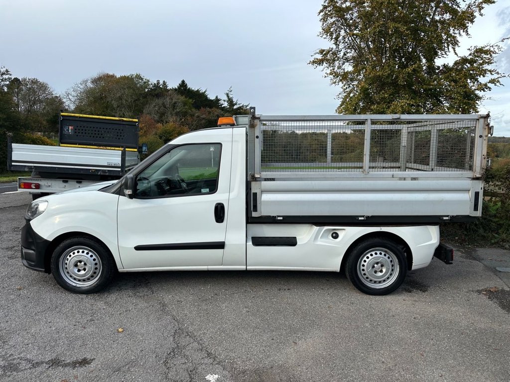 Used Fiat Doblo 2017 for sale - 76434065: Photo 30