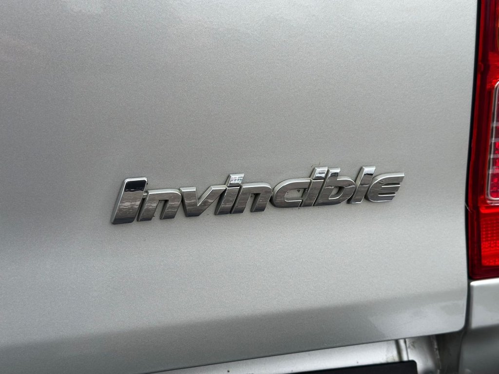 Used Toyota Hilux 2011 for sale - 77703885: Photo 32