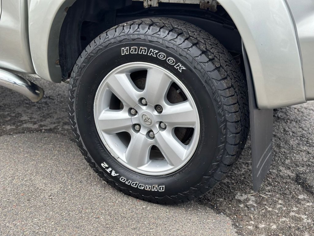 Used Toyota Hilux 2011 for sale - 77703885: Photo 39